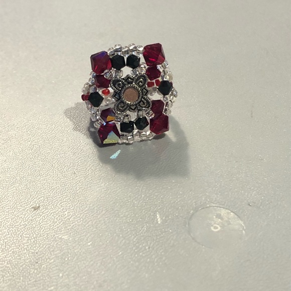 Ring - Picture 3 of 3